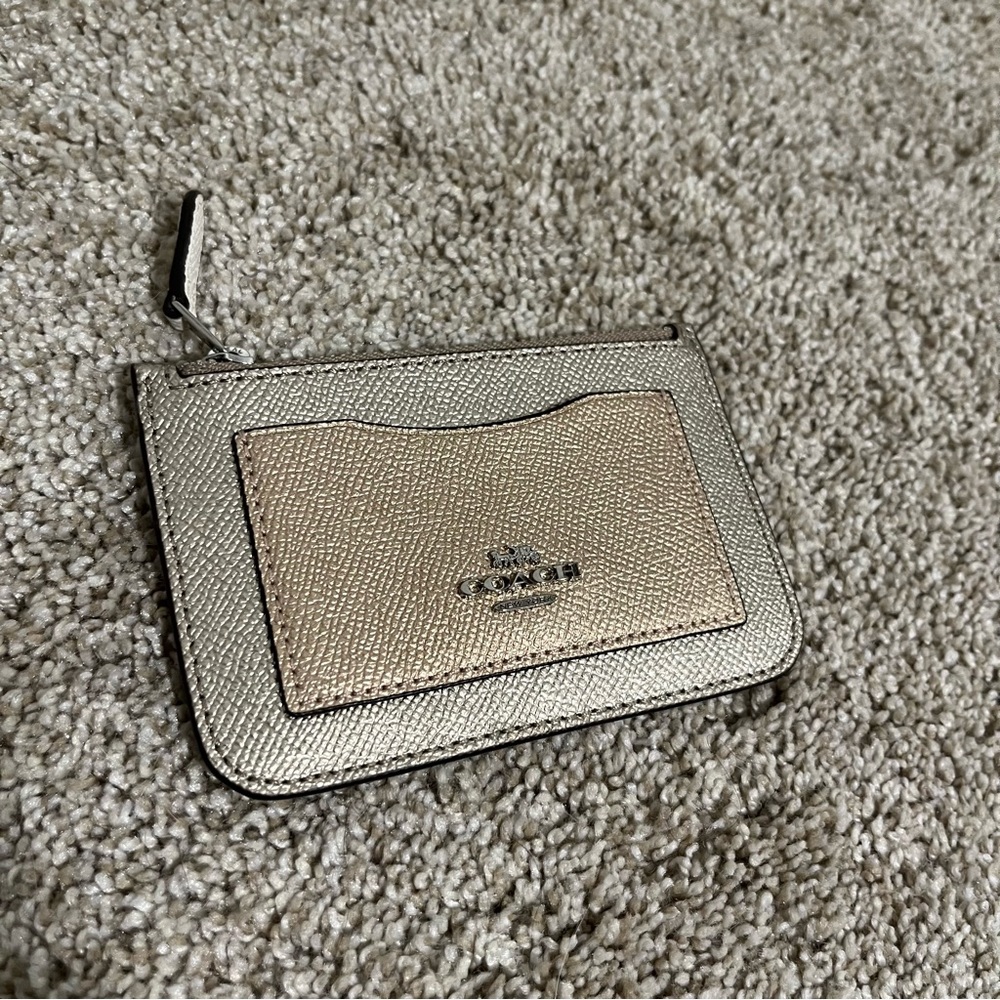 COACH leather zip top metallic gold coin and card holder